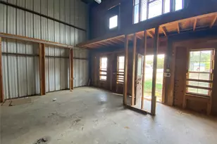 207A NW 4th Ave, Mineral Wells, TX 76067 - Photo 24