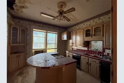 207A NW 4th Avenue, Mineral Wells, TX 76067 - Photo 6