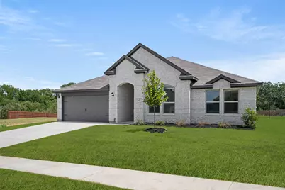 2637 Streamside, Burleson, TX 76028 - Photo 2