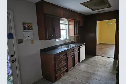 917 Rambler Drive, Waco, TX 76710 - Photo 8