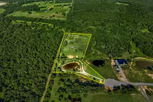 418 Pondview Ln, Nocona, TX 76255 - Photo 1