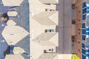 4237 Riverview Dr, Carrollton, TX 75010 - Photo 10