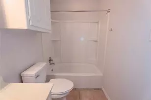 517 S Kirby St, Pilot Point, TX 76258 - Photo 22