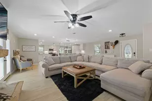 3900 Sundown Dr, Benbrook, TX 76116 - Photo 14