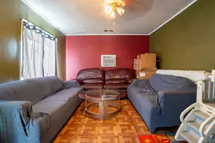 714 Neomi Ave, Dallas, TX 75217 - Photo 2