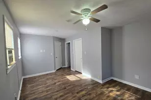 310 S Wickham St, Alvord, TX 76225 - Photo 14