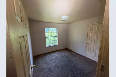 915 S Rockwall Avenue, Terrell, TX 75160 - Photo 14