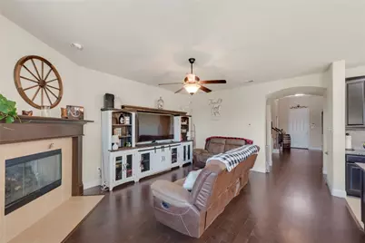 5429 Tuxbury Pond Drive, Fort Worth, TX 76179 - Photo 8