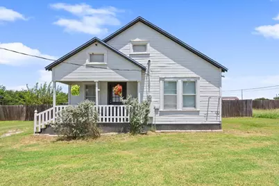 102 Brookshire, Riesel, TX 76682 - Photo 1