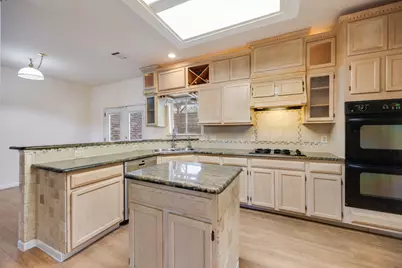 7818 Coastway Drive, Rowlett, TX 75088 - Photo 12