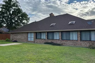 410 Oak Crest, Clifton, TX 76634 - Photo 40