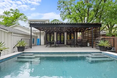 1704 Silverside Drive, Grapevine, TX 76051 - Photo 2