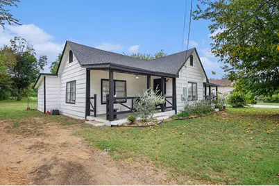 210 E 4th Street, Keene, TX 76059 - Photo 2