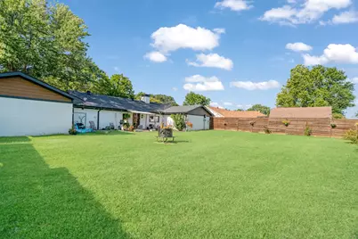 3910 Miranda Drive, Paris, TX 75462 - Photo 18