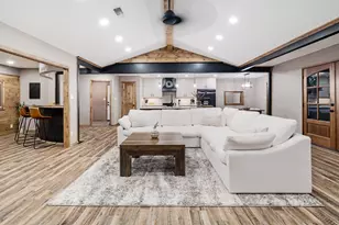 3910 Miranda Dr, Paris, TX 75462 - Photo 2