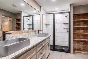 3910 Miranda Dr, Paris, TX 75462 - Photo 12