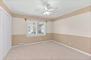 2200 Grandview Dr, Fort Worth, TX 76112 - Photo 24