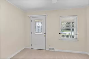 2200 Grandview Dr, Fort Worth, TX 76112 - Photo 6