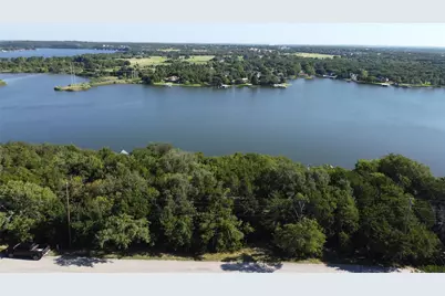 2831 San Gabriel Drive, Granbury, TX 76048 - Photo 2