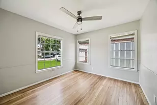 2832 Cherrywood Ave, Dallas, TX 75235 - Photo 16