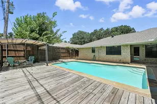 1504 Riviera Ct, Arlington, TX 76012 - Photo 32