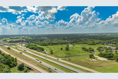 415 Division Street, Greenville, TX 75401 - Photo 8