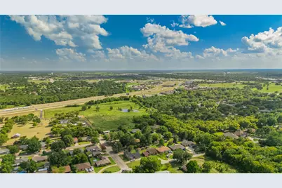 415 Division Street, Greenville, TX 75401 - Photo 12