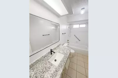 1027 Ridgeview Circle, Carrollton, TX 75007 - Photo 18