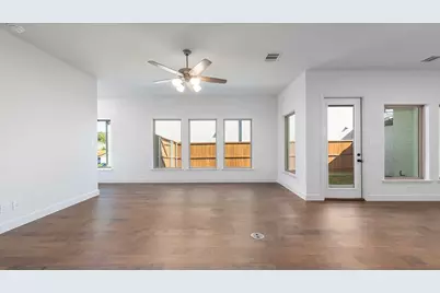 529 Banks Street, Celina, TX 75009 - Photo 6