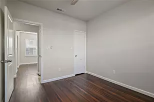 820 W College St, Sherman, TX 75092 - Photo 22