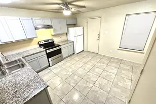 724 Bluebonnet Dr, Keller, TX 76248 - Photo 4