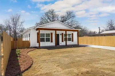 1105 1st Street, Brownwood, TX 76801 - Photo 2