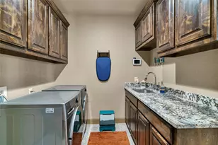 217 Maverick Ct, Granbury, TX 76049 - Photo 30