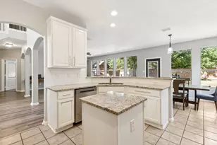 8211 Holliday Rd, Lantana, TX 76226 - Photo 14