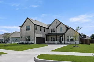 974 Reeves Dr, DeSoto, TX 75115 - Photo 2