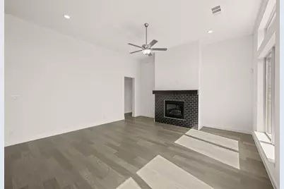 974 Reeves Drive, DeSoto, TX 75115 - Photo 10