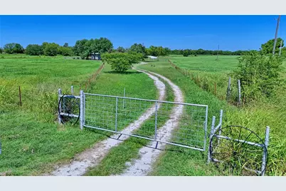22559 N 59 Highway, Saint Jo, TX 76265 - Photo 10