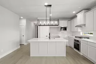 620 Red Maple, Waxahachie, TX 75165 - Photo 4