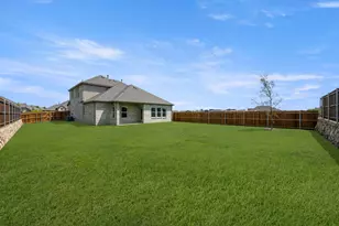 620 Red Maple, Waxahachie, TX 75165 - Photo 38