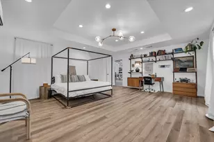 8900 Valley Brook Cir, Woodway, TX 76712 - Photo 4