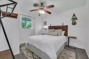 8900 Valley Brook Cir, Woodway, TX 76712 - Photo 18