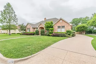 6376 Newport Ct, Fort Worth, TX 76116 - Photo 1