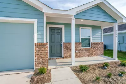 5449 Finbrooke Drive, Princeton, TX 75407 - Photo 2