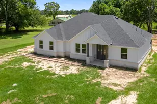 180 Nix Dr, Emory, TX 75440 - Photo 1