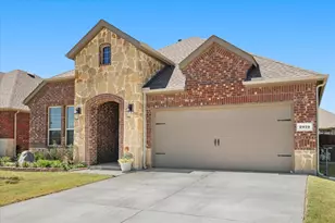 2919 Shetland Dr, Aubrey, TX 76227 - Photo 2