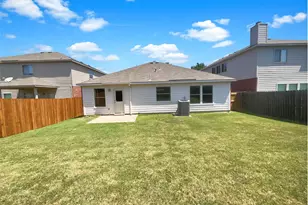 8804 Trailblazer Dr, Cross Roads, TX 76227 - Photo 16