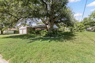 1930 Post Oak Dr, Waco, TX 76705 - Photo 30