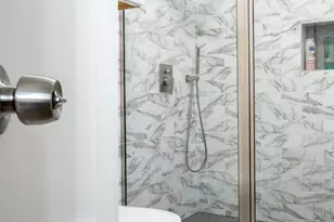 3819 Roseland Ave, Dallas, TX 75204 - Photo 10