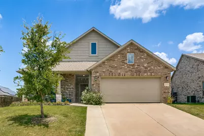 2810 Belmont Drive, Ennis, TX 75119 - Photo 1