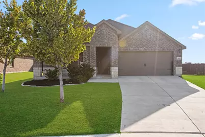 208 Churchill Court, Waxahachie, TX 75165 - Photo 1
